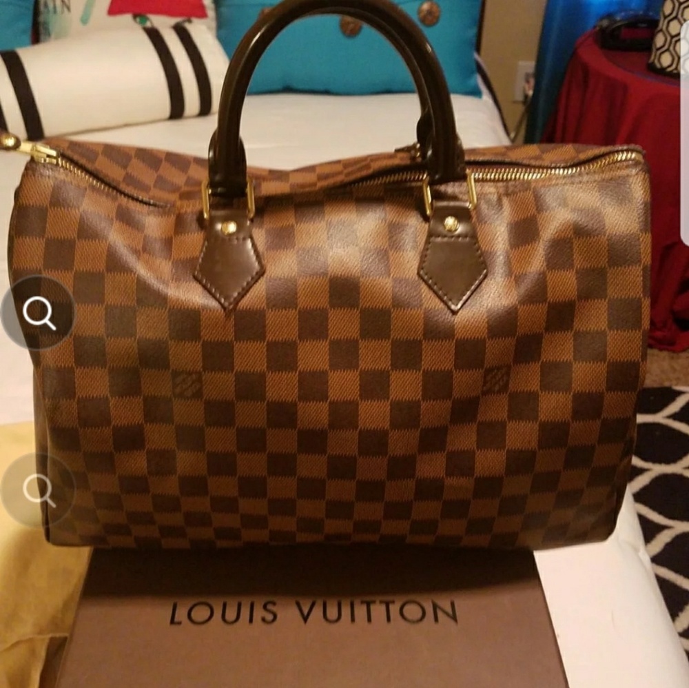 Authentic Louis Vuitton speedy 35